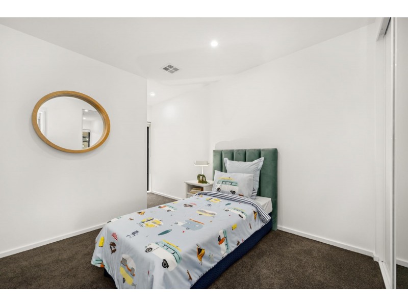 102 Beechw Street, Watson ACT 2602