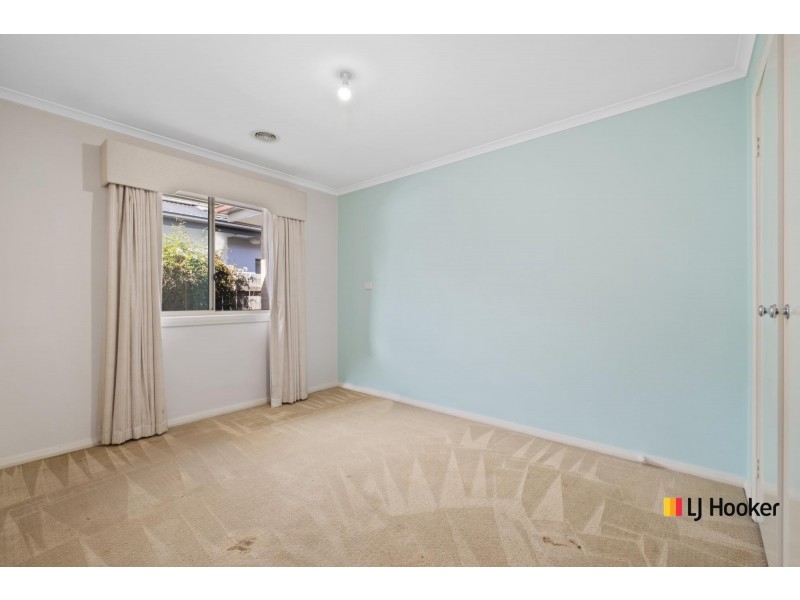 14 Basham Street, Franklin ACT 2913