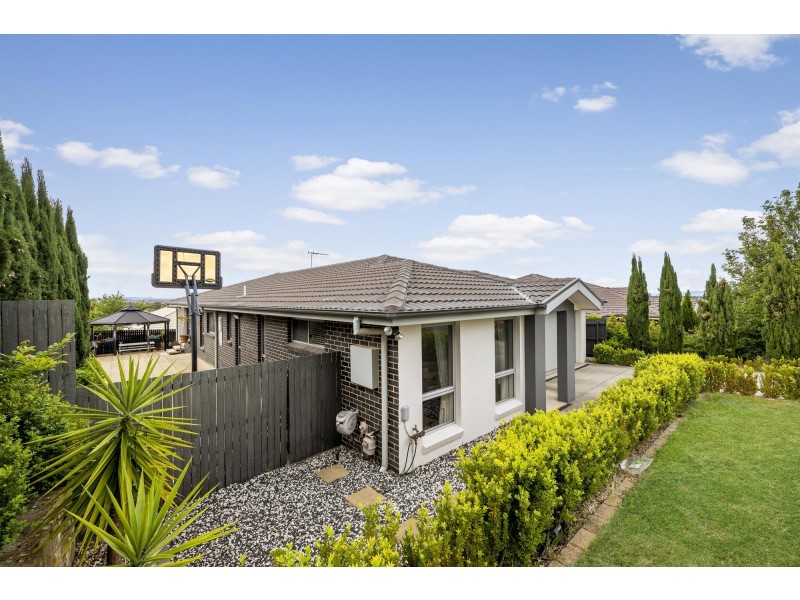 30 Winchester Street, Casey ACT 2913