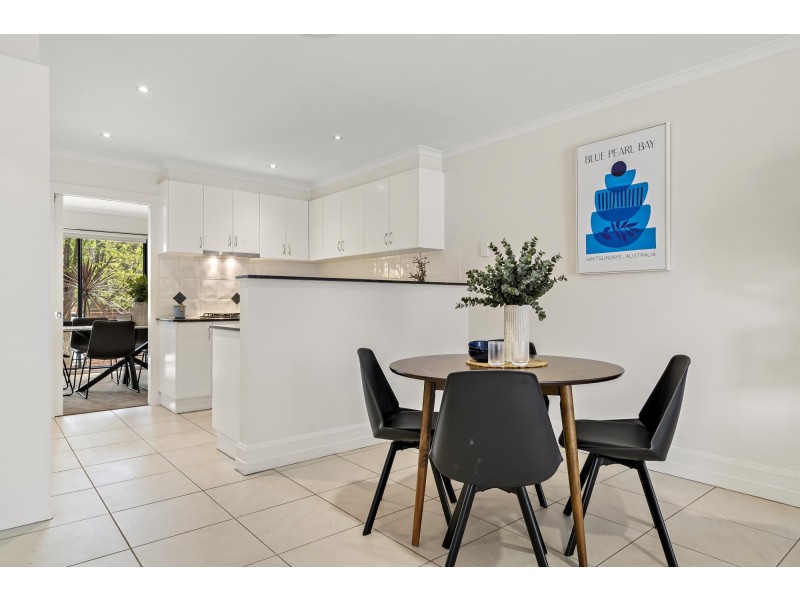 332 Anthony Rolfe Avenue, Gungahlin ACT 2912