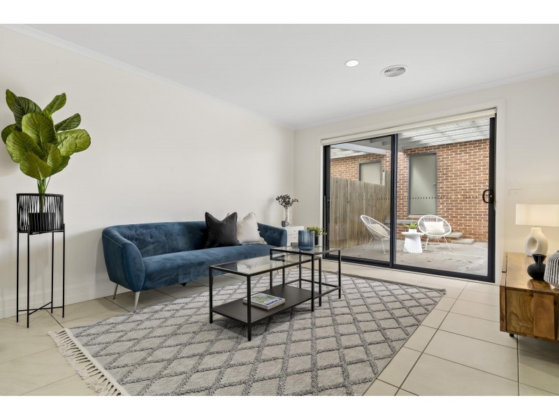 332 Anthony Rolfe Avenue, Gungahlin ACT 2912