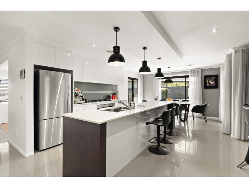 8 Gage Place, Macgregor ACT 2615