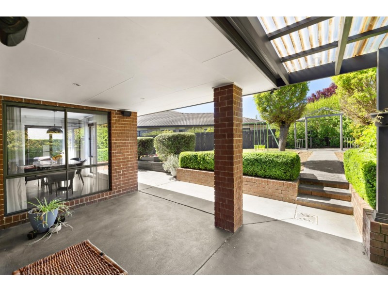 8 Gage Place, Macgregor ACT 2615