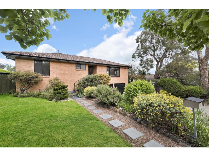 8 Miranda Place, Melba ACT 2615