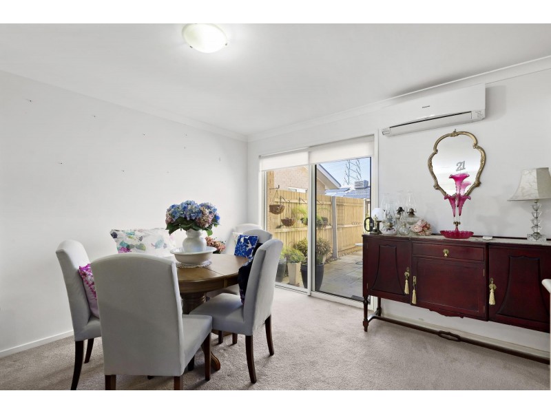 12/85 Macfarlane Burnet Avenue, Macgregor ACT 2615
