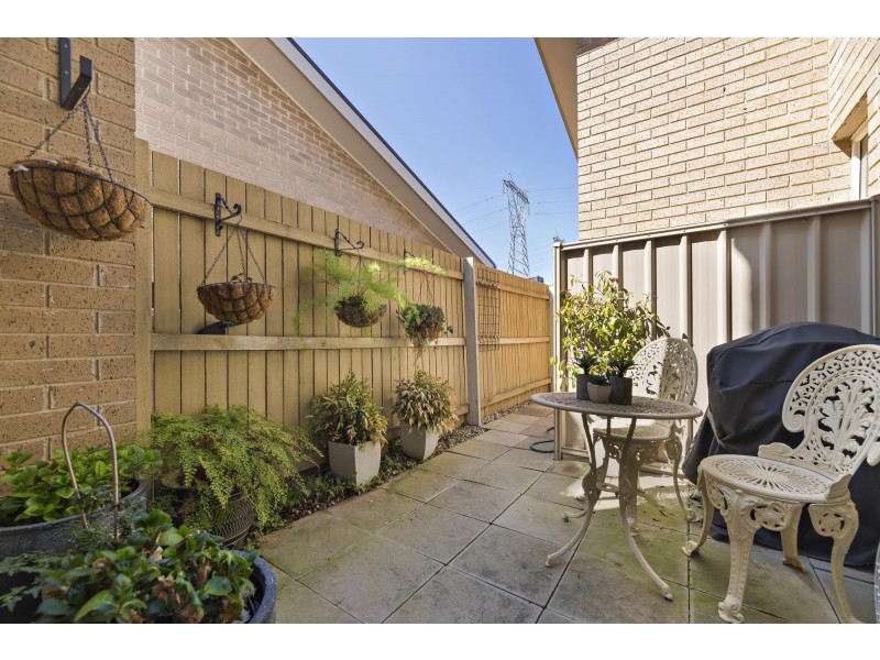 12/85 Macfarlane Burnet Avenue, Macgregor ACT 2615
