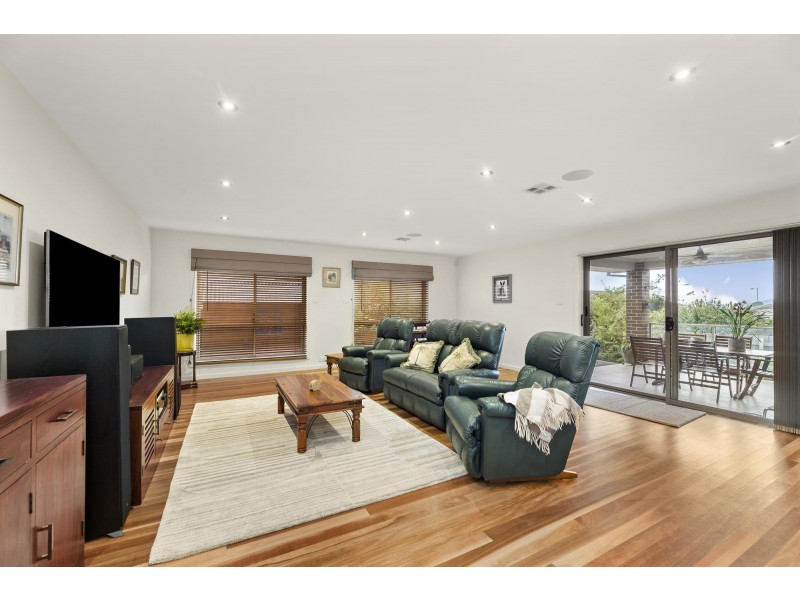 4 Djerrkura Street, Bonner ACT 2914