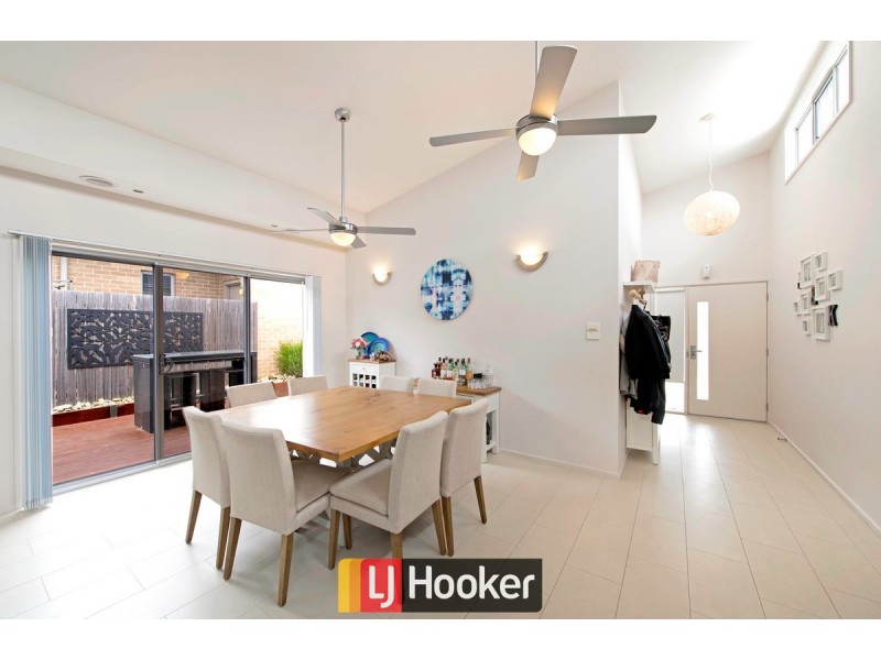 35 Paquita Street, Forde ACT 2914