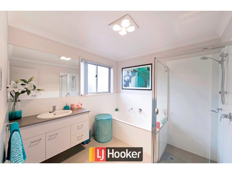 35 Paquita Street, Forde ACT 2914