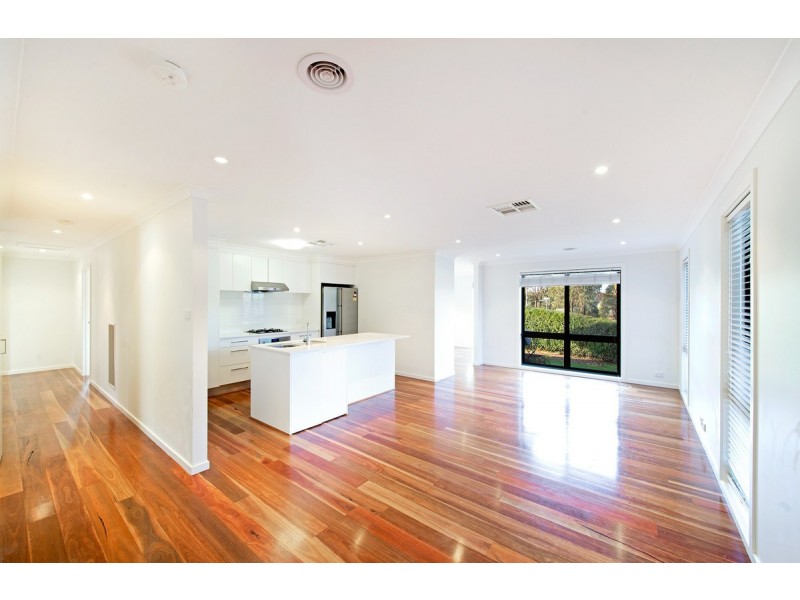 64 Alec Hope Crescent, Franklin ACT 2913