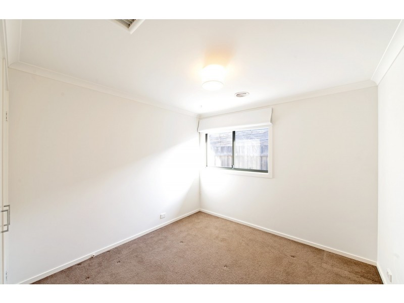 64 Alec Hope Crescent, Franklin ACT 2913