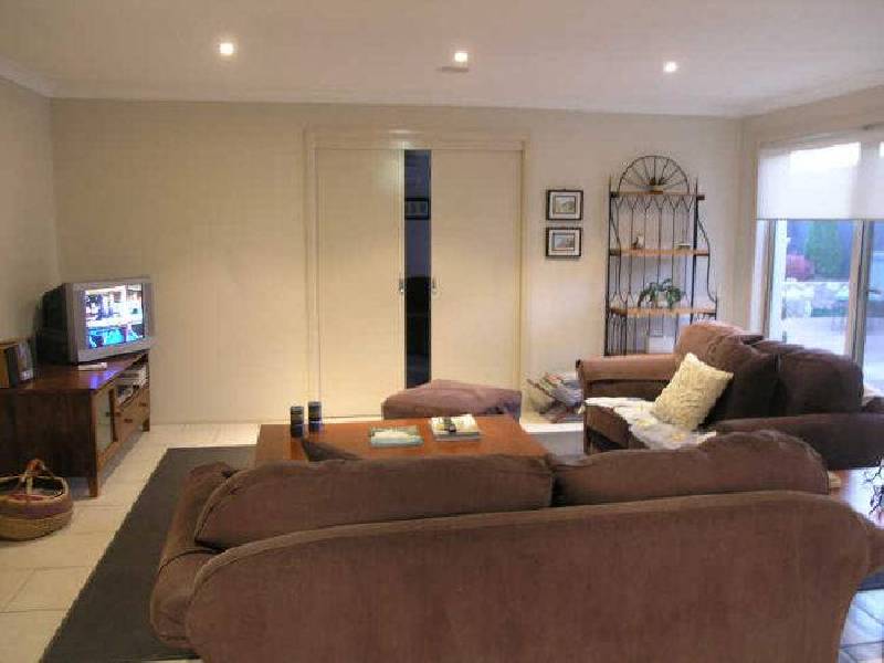 21 Strayleaf Crescent, Gungahlin ACT 2912