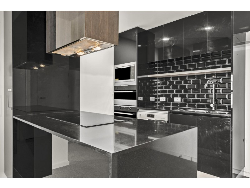 1910/120 Eastern Valley Way, Belconnen ACT 2617