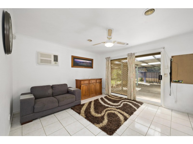4 Castor Street, Yass NSW 2582