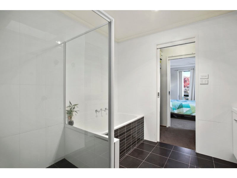 4/3 Redcliffe Street, Palmerston ACT 2913