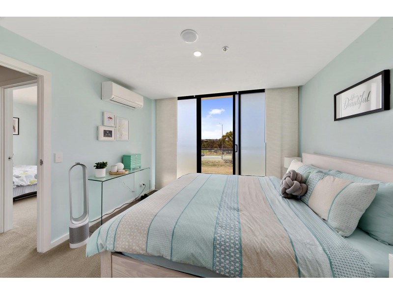 7/1 Anthony Rolfe Avenue, Gungahlin ACT 2912