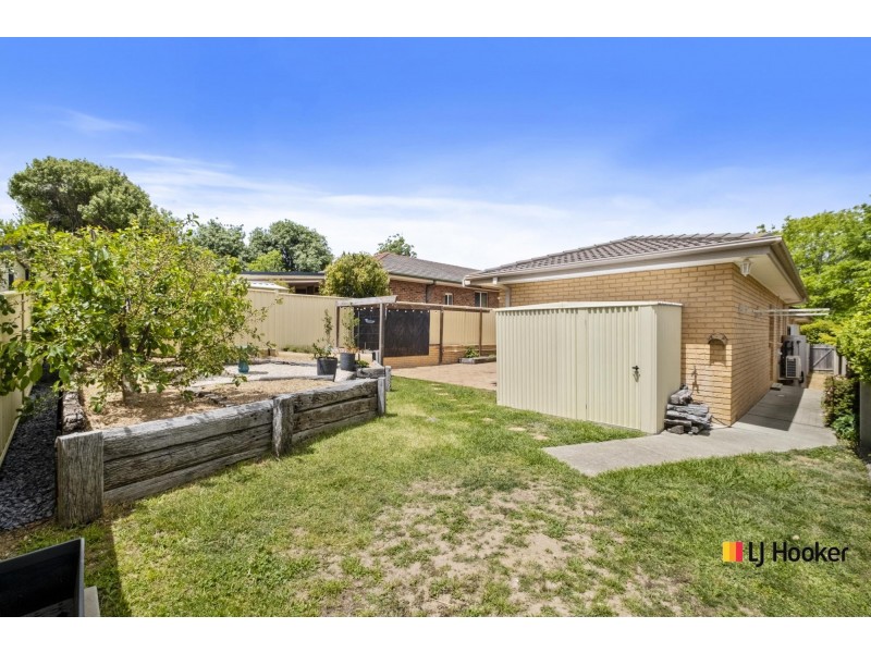 87 Paul Coe Crescent, Ngunnawal ACT 2913