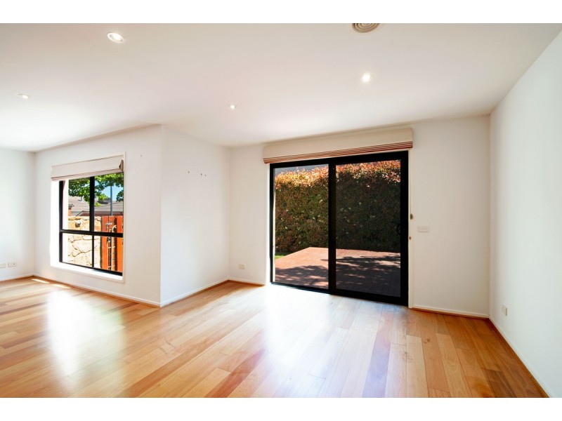 12 Winarlia Lane, Gungahlin ACT 2912