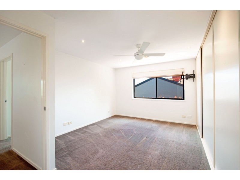 12 Winarlia Lane, Gungahlin ACT 2912
