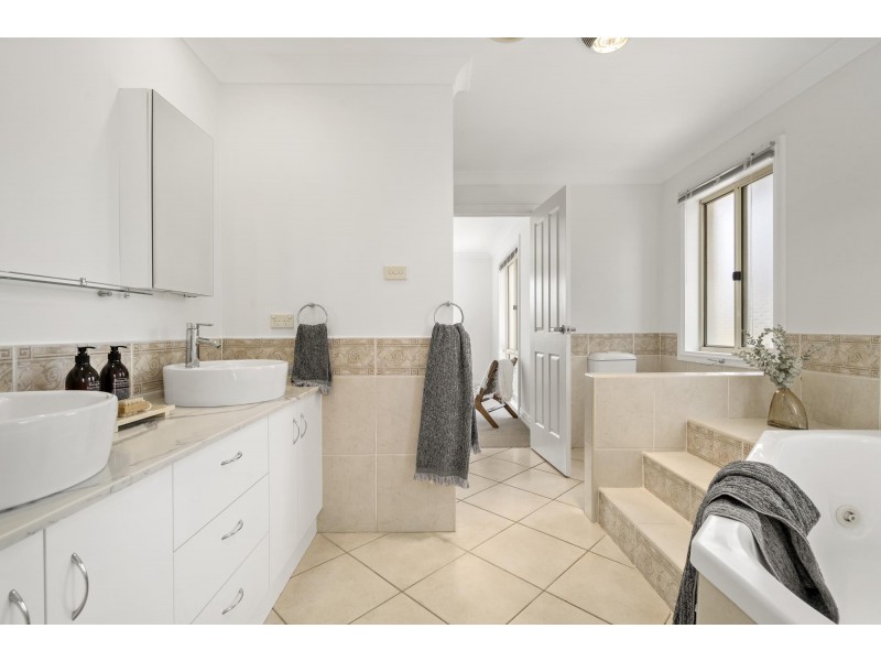 97 Paul Coe Crescent, Ngunnawal ACT 2913