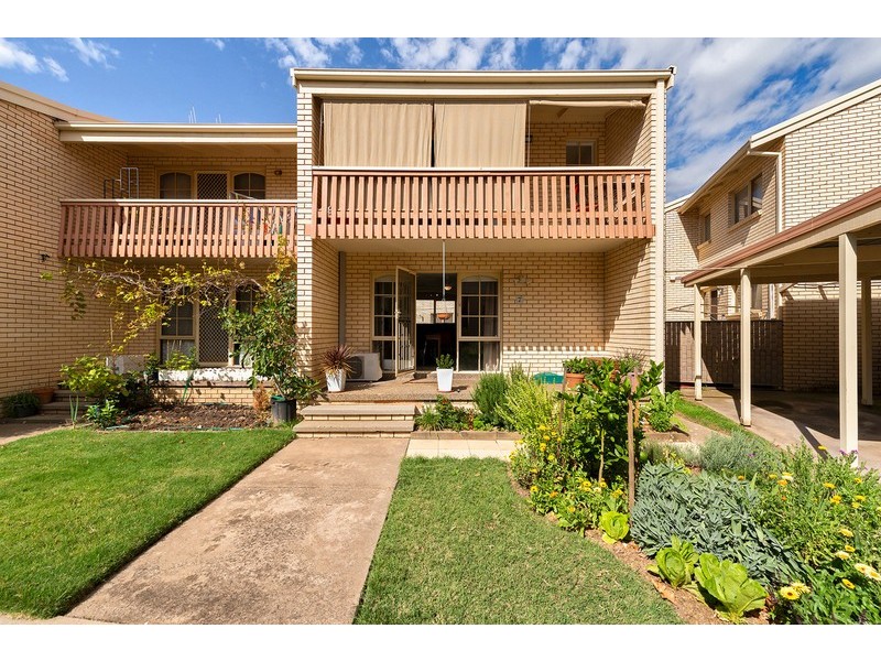 7/16 Broughton Place, Queanbeyan NSW 2620