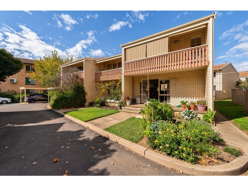 7/16 Broughton Place, Queanbeyan NSW 2620