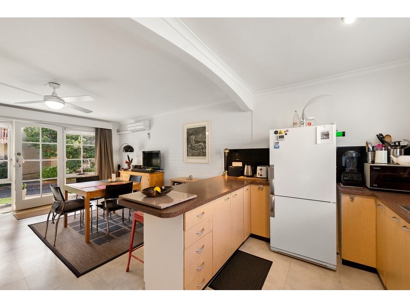 7/16 Broughton Place, Queanbeyan NSW 2620