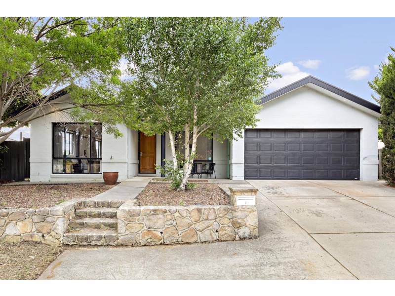 56 Lance Hill Avenue, Dunlop ACT 2615