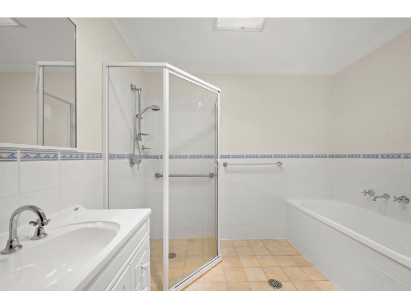 1/17 Tea Gardens, Gungahlin ACT 2912