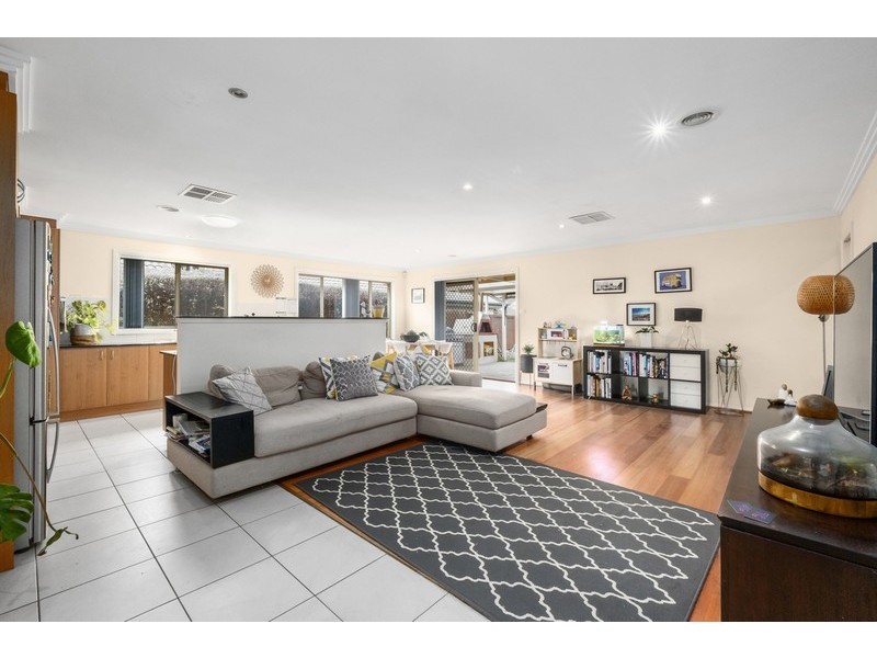 40 Ian Potter Crescent, Gungahlin ACT 2912