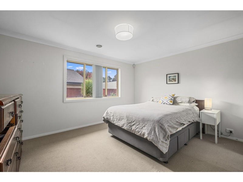 40 Ian Potter Crescent, Gungahlin ACT 2912