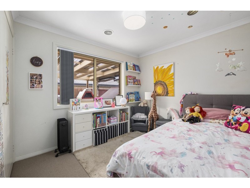 40 Ian Potter Crescent, Gungahlin ACT 2912