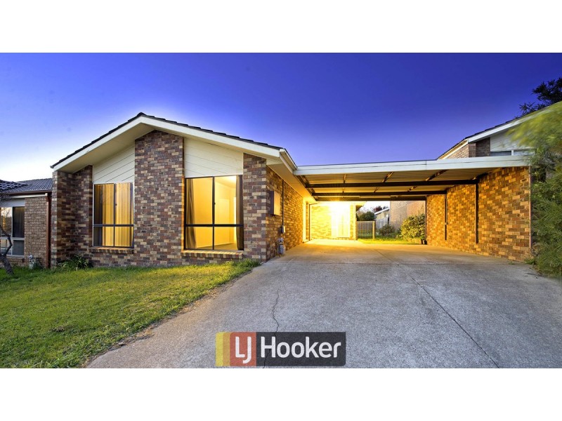 14 Hughes Crescent, Ngunnawal ACT 2913