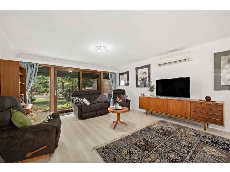 14 Blandon Place, Holt ACT 2615