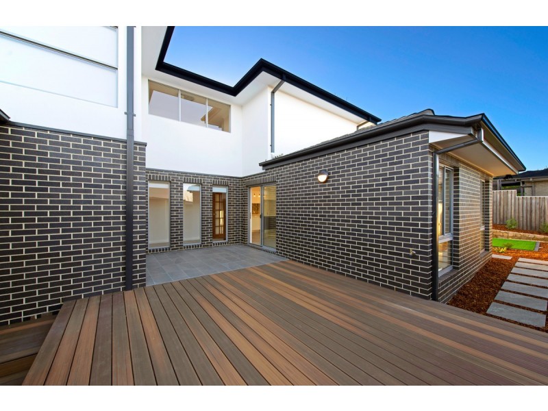 24 Cooley Crescent, Casey ACT 2913