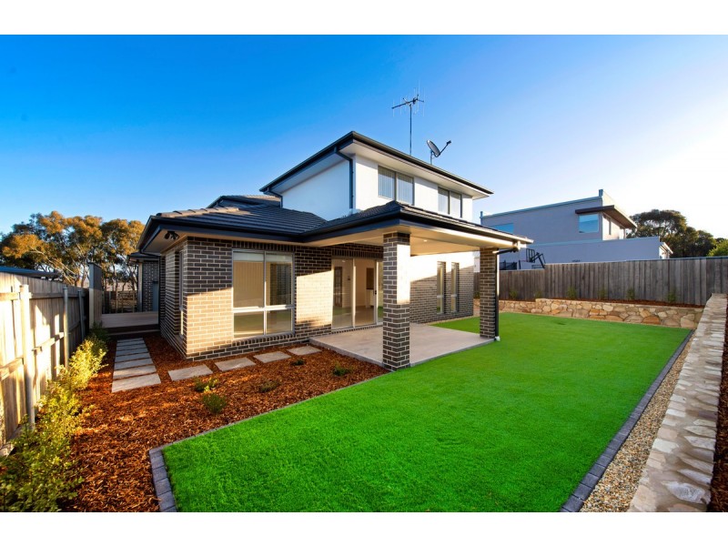 24 Cooley Crescent, Casey ACT 2913