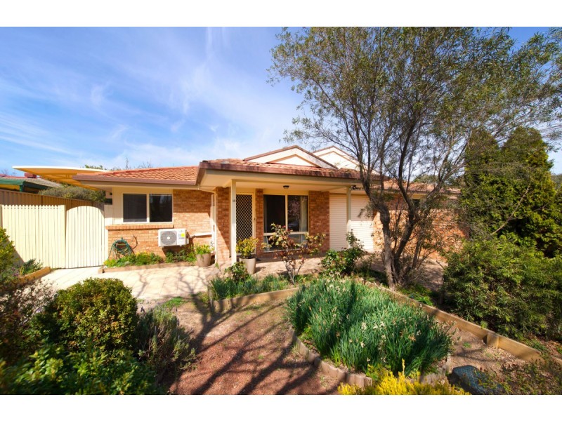 15 Riley Close, Ngunnawal ACT 2913