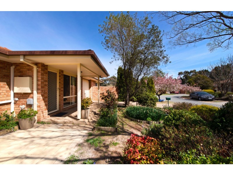 15 Riley Close, Ngunnawal ACT 2913