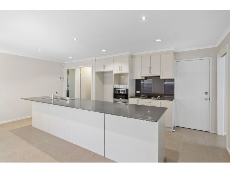 14 Marcus Street, Forde ACT 2914