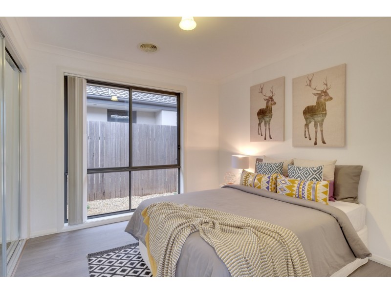 14a Poyitt Street, Franklin ACT 2913