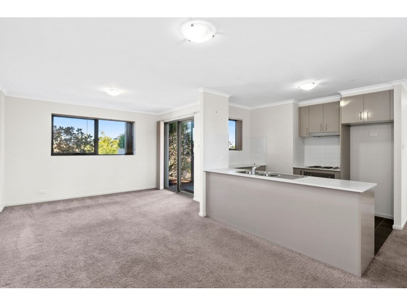 30/75 Elizabeth Jolley Street, Franklin ACT 2913