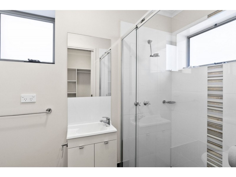 30/75 Elizabeth Jolley Street, Franklin ACT 2913