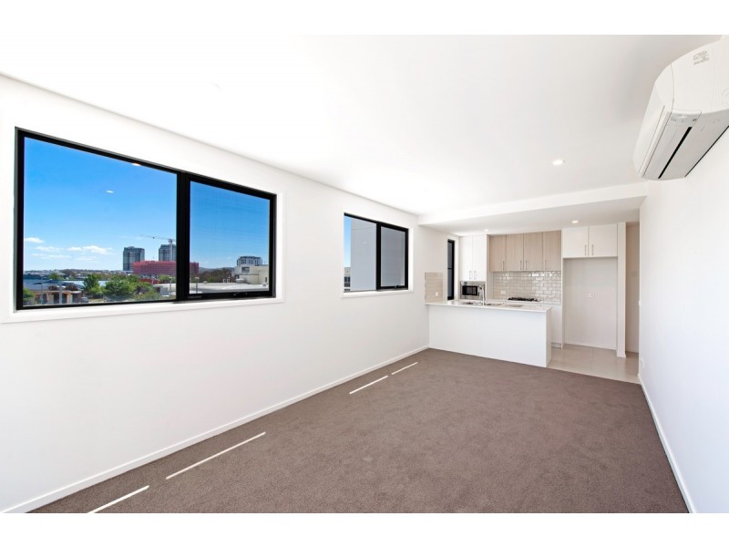 15/2 Hinder Street, Gungahlin ACT 2912