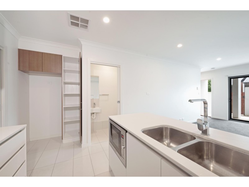 21/2 Rouseabout Street, Lawson ACT 2617