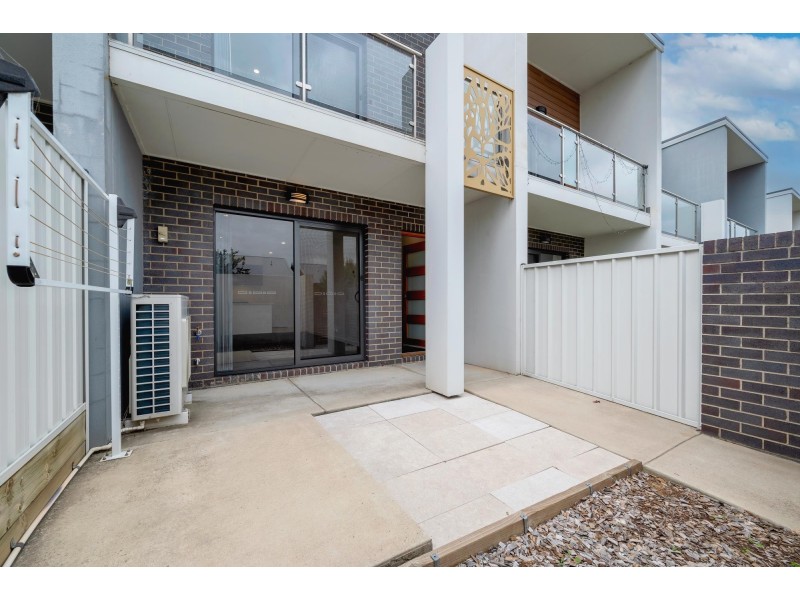 21/2 Rouseabout Street, Lawson ACT 2617