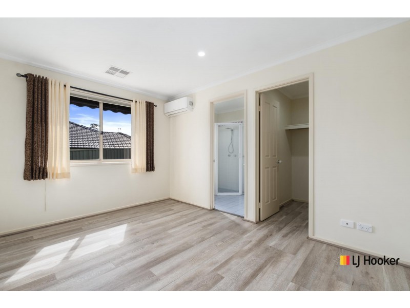 25 Dulverton Street, Amaroo ACT 2914