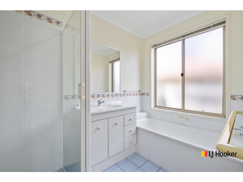 25 Dulverton Street, Amaroo ACT 2914