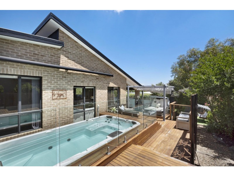38 Henry Sutton Circuit, Dunlop ACT 2615