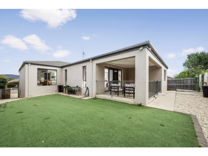 32 Anchorage Street, Harrison ACT 2914