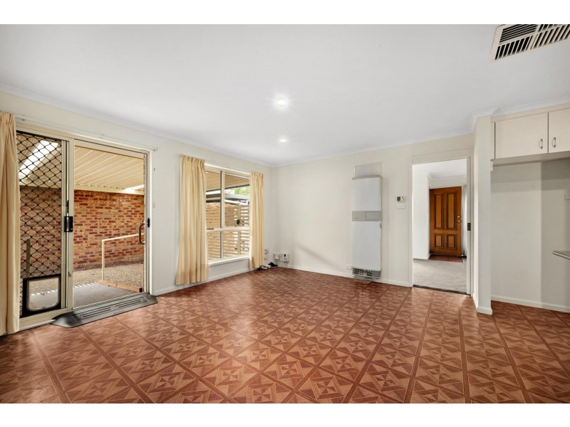 11 Saxby Close, Amaroo ACT 2914